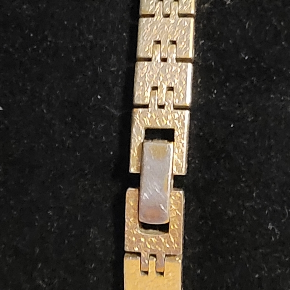 Vintage Seiko Womens Quartz Watch Gold Tone Bracelet - Picture 3 of 7